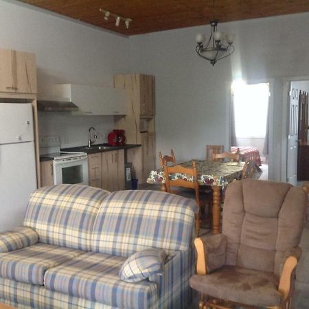 Les Appartement 4 Saisons Des Iles Saint Gedeon Экстерьер фото
